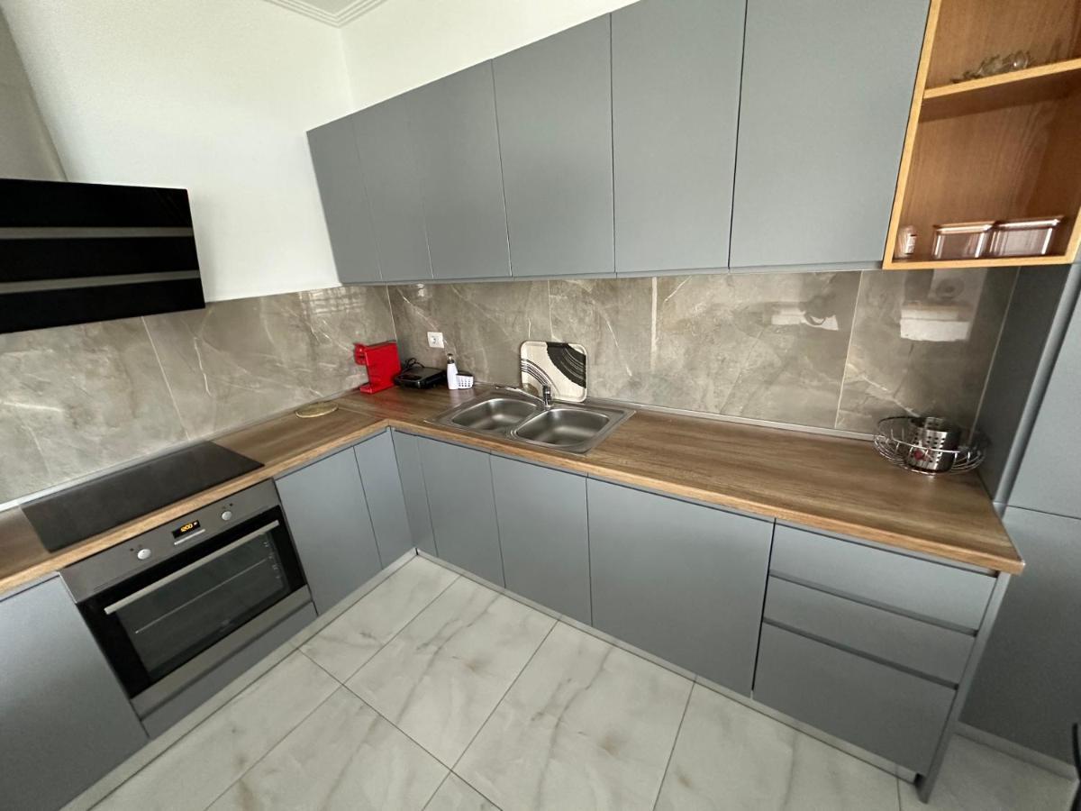 Luxury Penthouse B&e Sarande